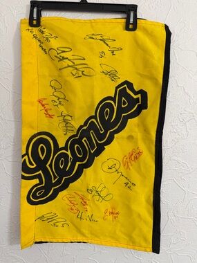 Rare 2012-13 Leones Del Caracas Team Signed Baseball Venezuela 14 Sigs Champions